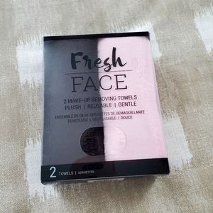 Makeup Removing Towels